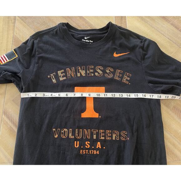 Nike Tennessee Volunteers Military Veterans Black T- Shirt Men's Size Small VOLS - Picture 5 of 6